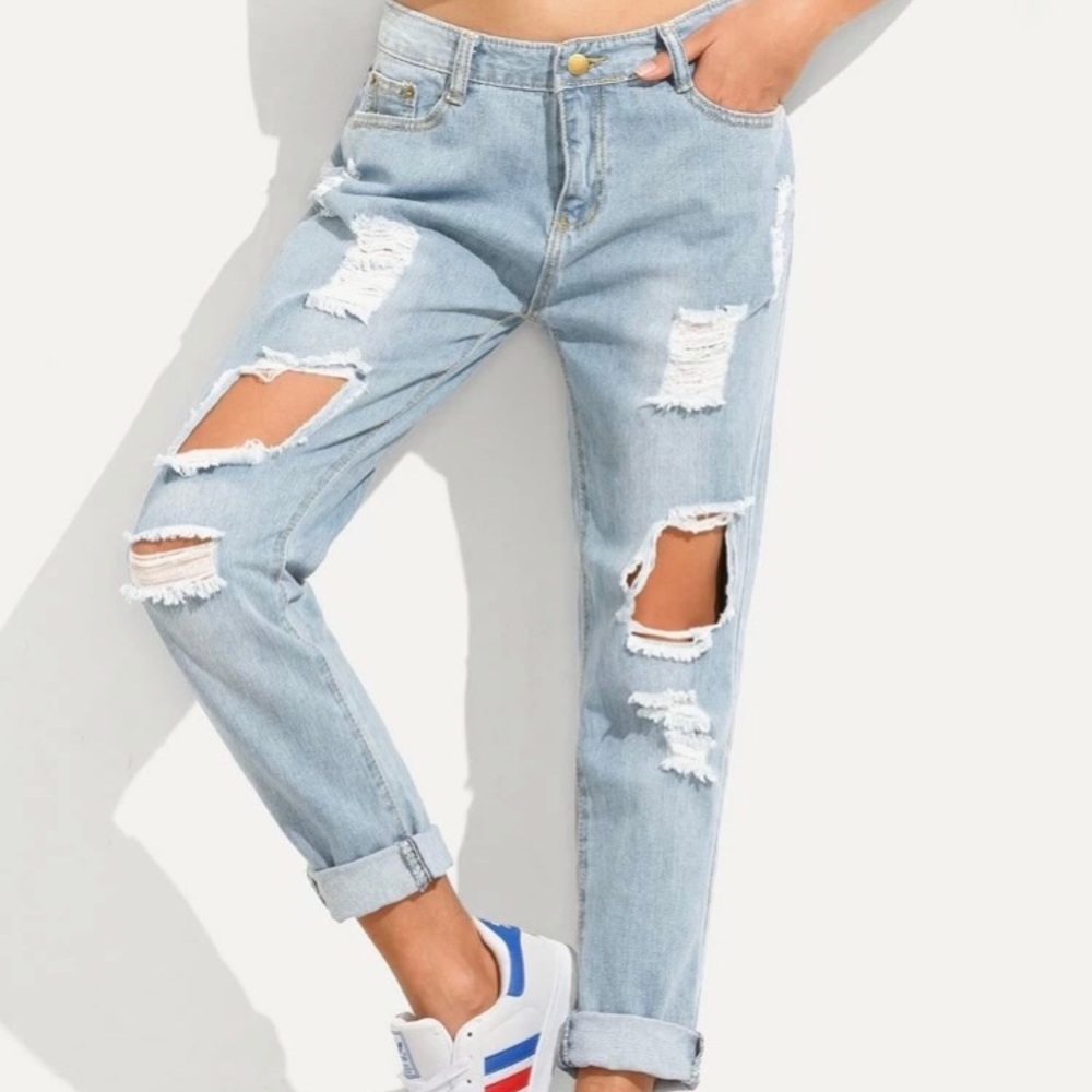 Distressed Boyfriend Jeans